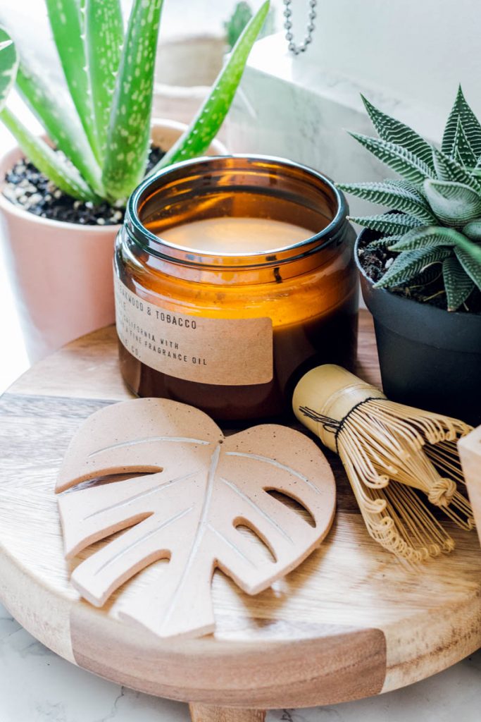 pf candle co plants muddy heart 