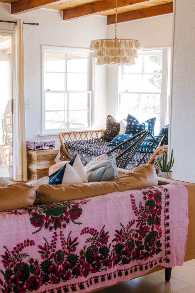 anita yokota photography joshua tree the harriet house joshua tree airbnb eclectic home design vintage rug textiles