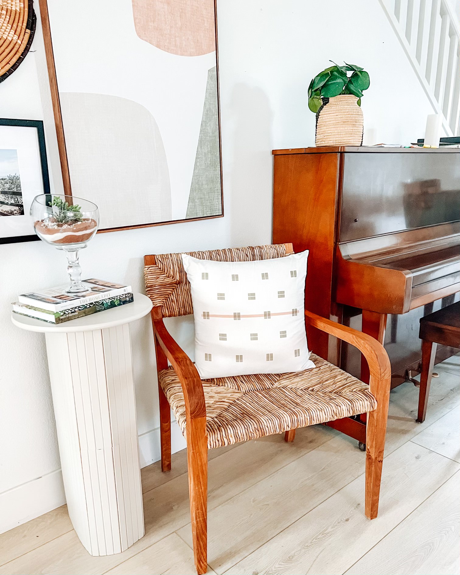 Perfect your Pause Place with a DIY Side Table